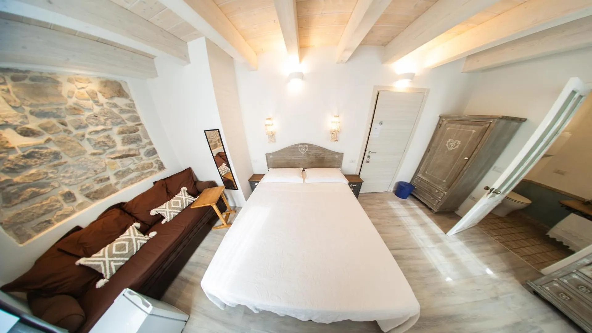 B&B Terra - Stanza Poesia Carloforte  Bed & Breakfast Carloforte (Isola di San Pietro)